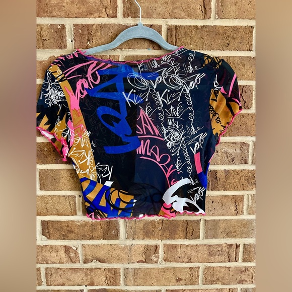 Love J Graffiti Mesh Crop Top - Picture 4 of 4